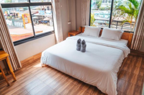 Vang Vieng Sunset Guesthouse & Restaurant